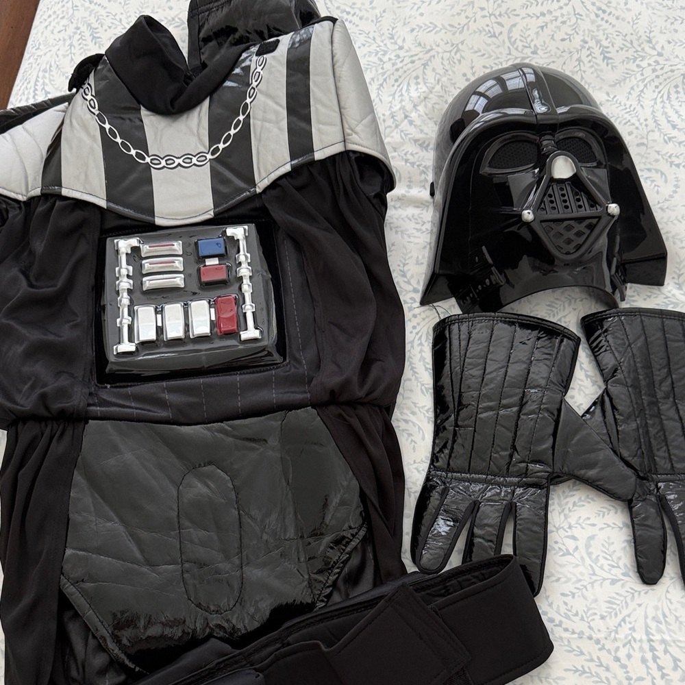 Disney Star Wars Darth Vader Costume
